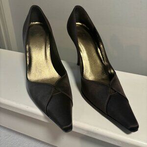 Stuart Weitzman Kiss Chocolate Satin Brown Pumps Stiletto Heel Point Toe